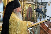 Проповедь читает игумен Вениамин 